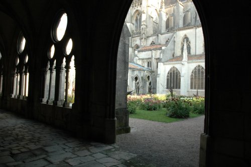 Cloître cathédrale Toul